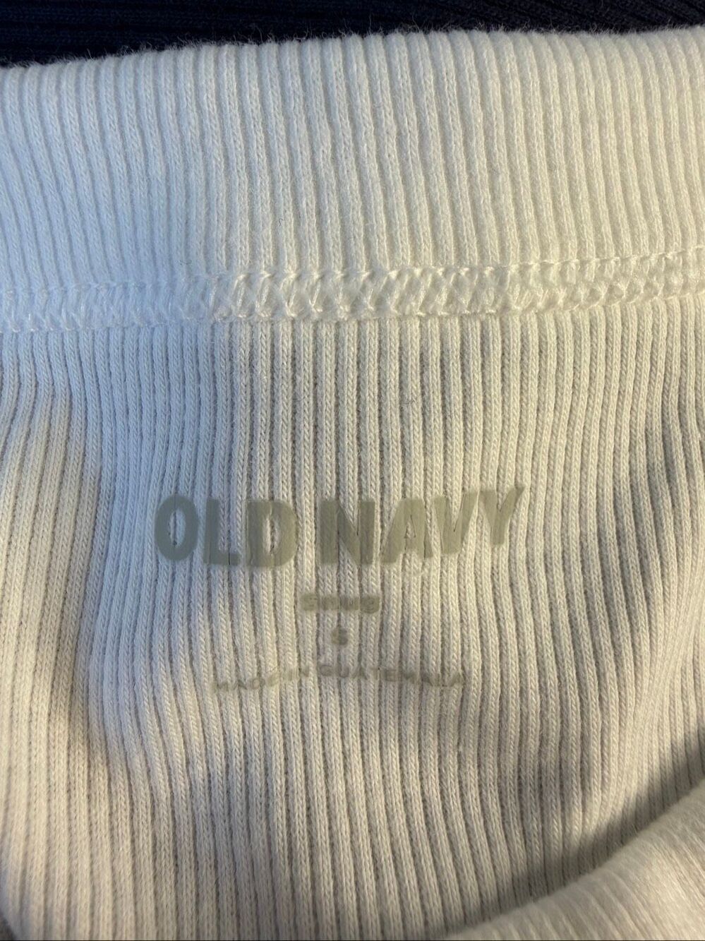 NWT Old Navy Snug Crop Ribbed Tank Top Lot 2 Pack Small White Navy High Neck - Picture 3 of 9